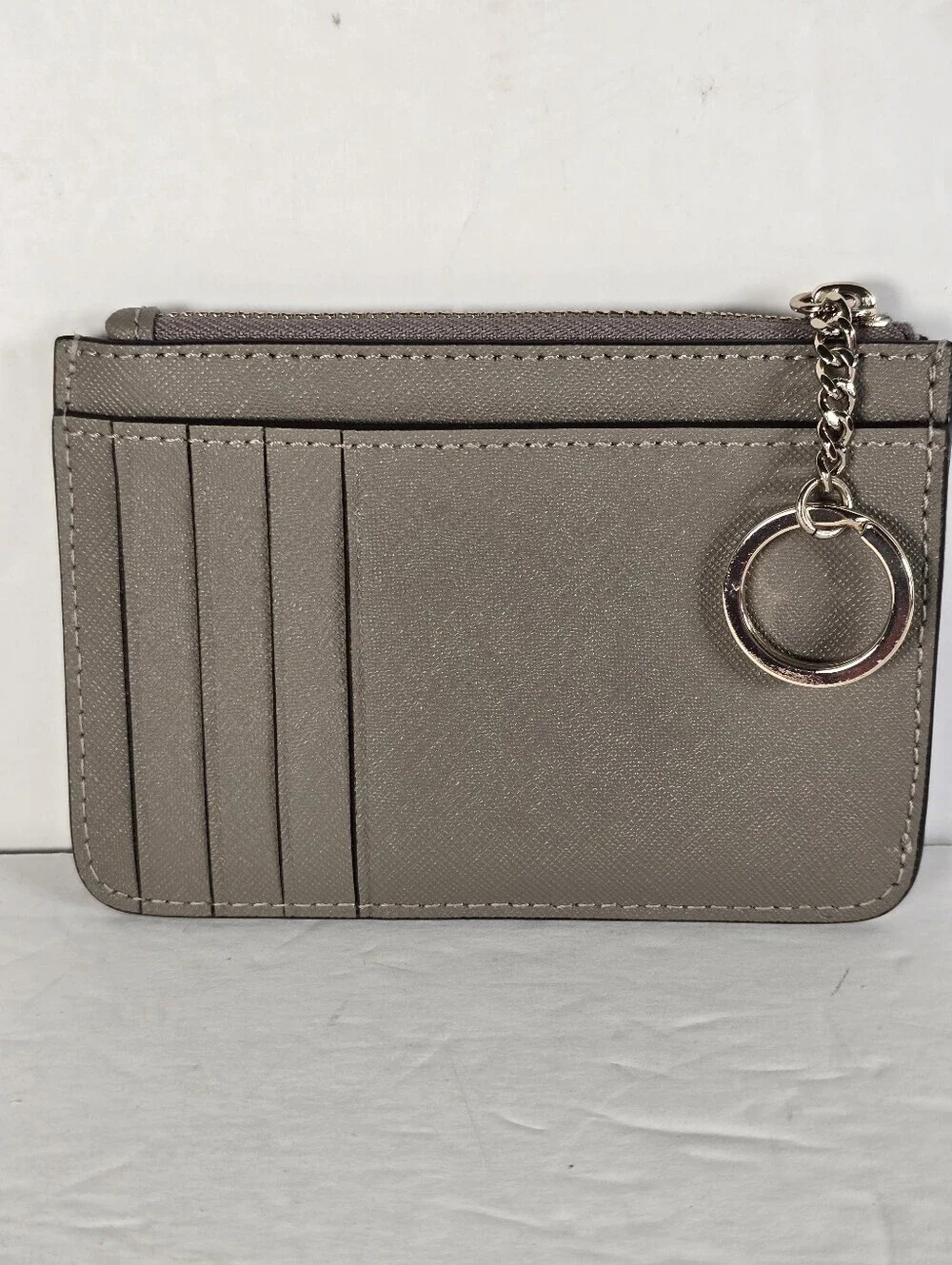 NWT Kate Spade New York Taupe Saffiano Leather L-Zip Card Holder With Keychain